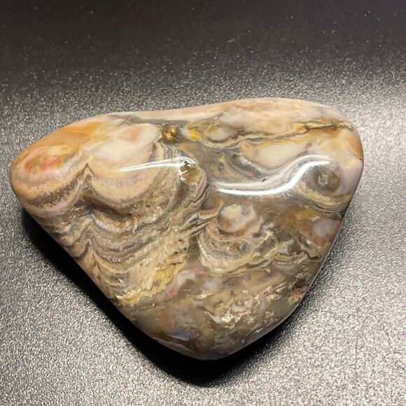 Beautiful Large Prairie Agates - Picture 3 of 11